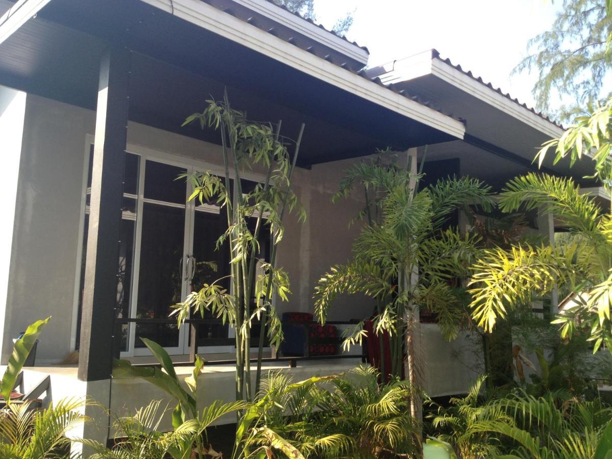 Phangan Cove Beach Resort سورات ثاني الغرفة الصورة